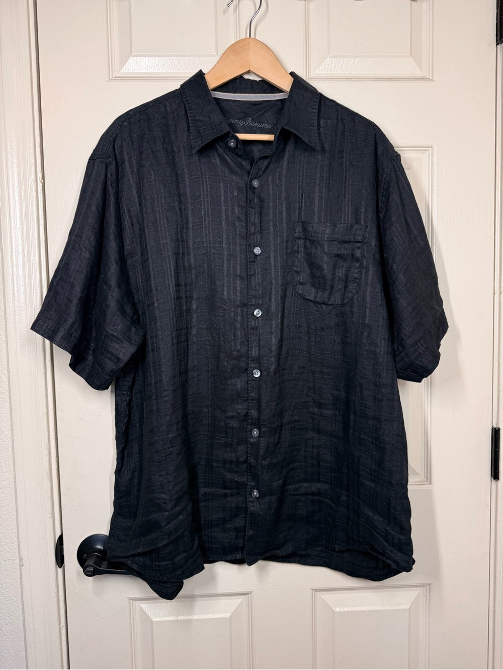 Tommy Bahama Mens XL Black Linen short Sleeve Button Up shirt